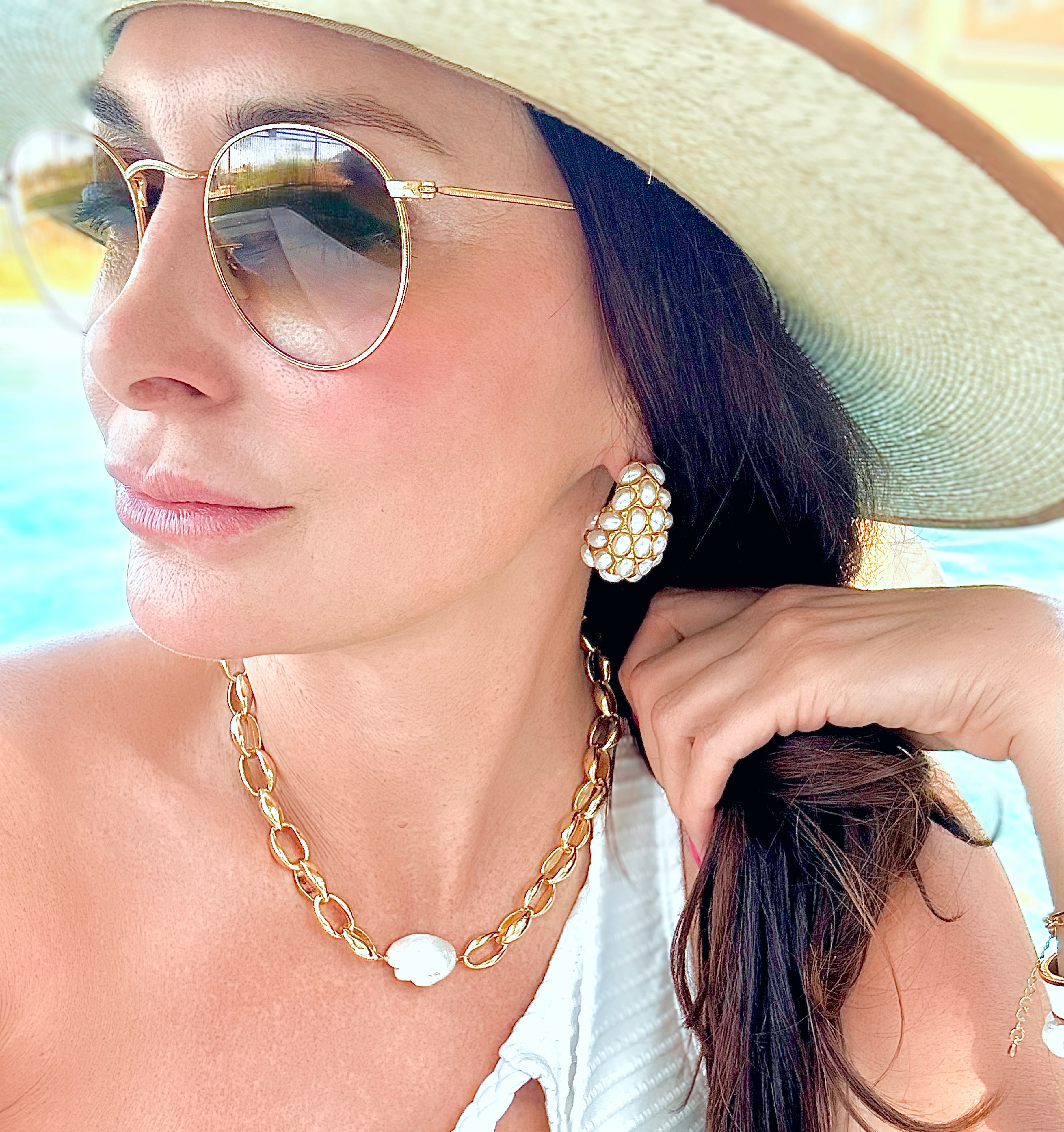 Off the Shell Necklace