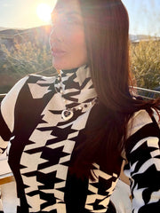 CC Blk/Pearl Heart Necklace