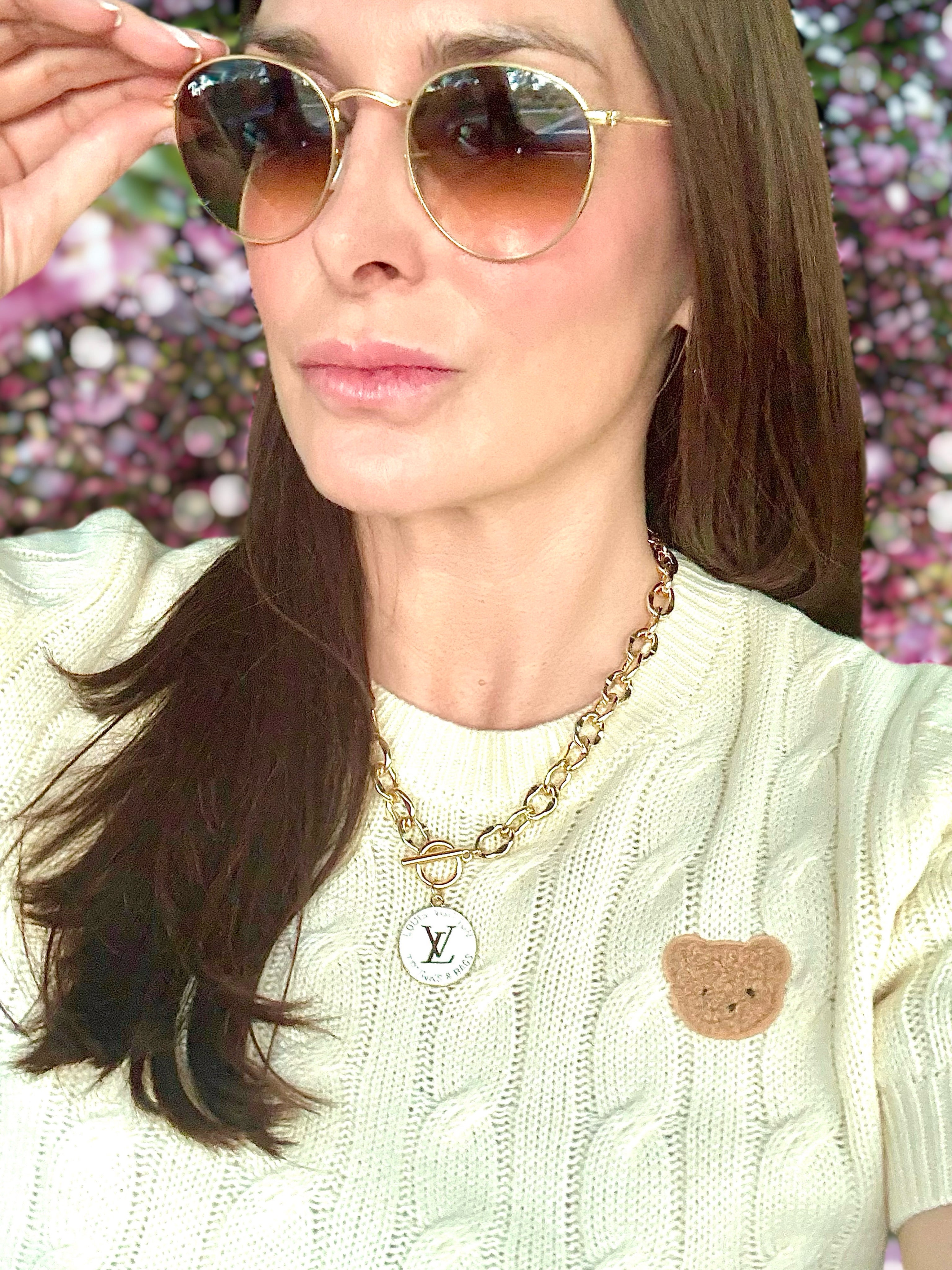 White Trunks & Bags Necklace