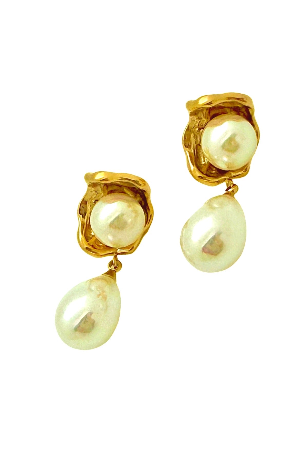 Ma'dame Pearl Earrings