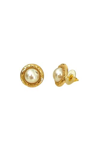 CC Classic Pearl Button Earrings