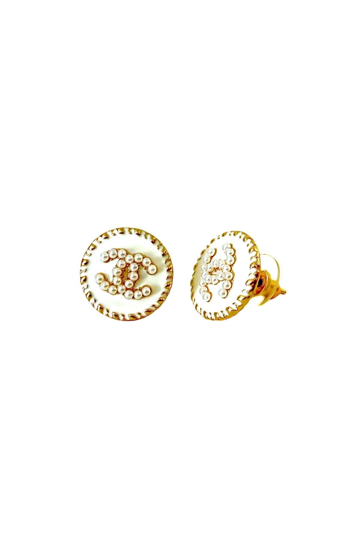 CC White & Pearly Earrings