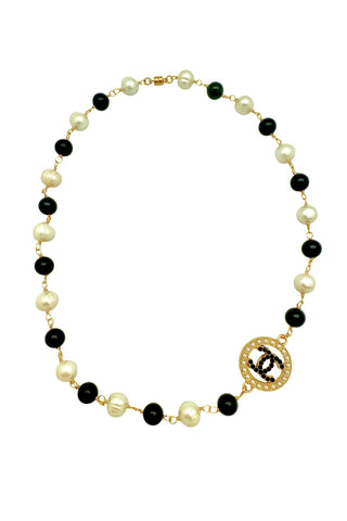 CC Blk/Pearl Sidepiece Necklace