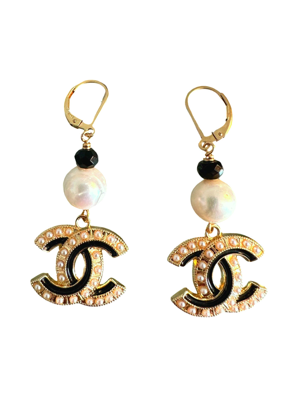 CC Cutout Blk/White Pearl Dangle Earrings