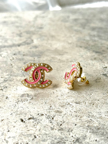 CC Cutout Pink & Pearl Button Earrings