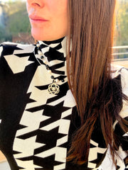 CC Blk & Pearl Flower Necklace