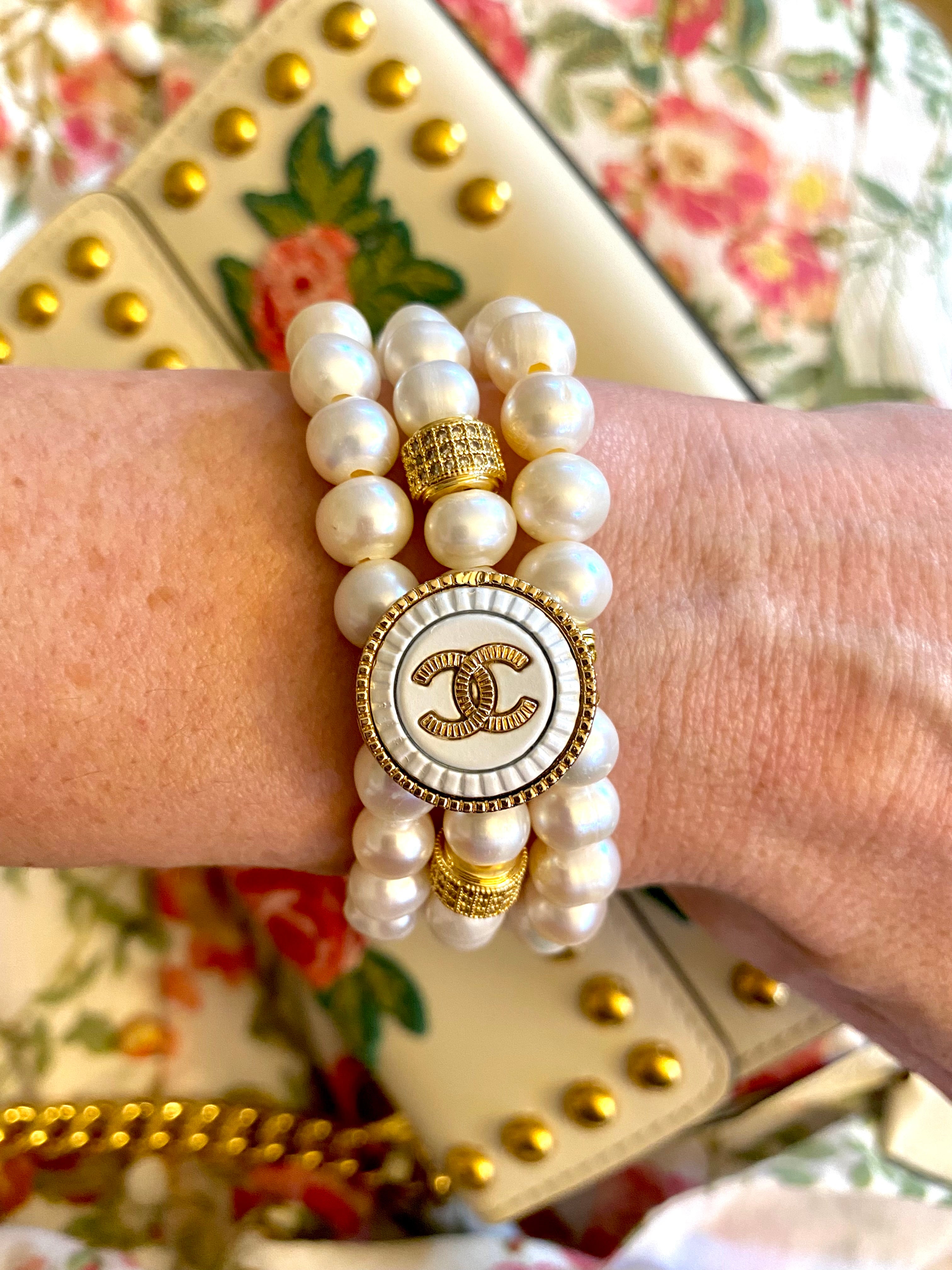 vintage chanel pearl bracelet gold